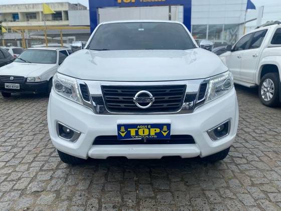 NISSAN FRONTIER 2.3 16V TURBO DIESEL XE CD 4X4 AUTOMÁTICO